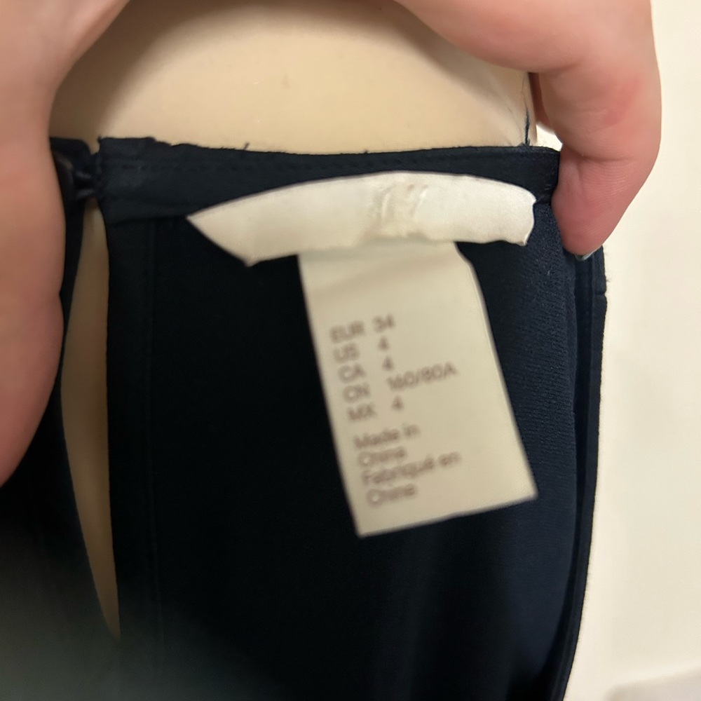 H and M women’s dress